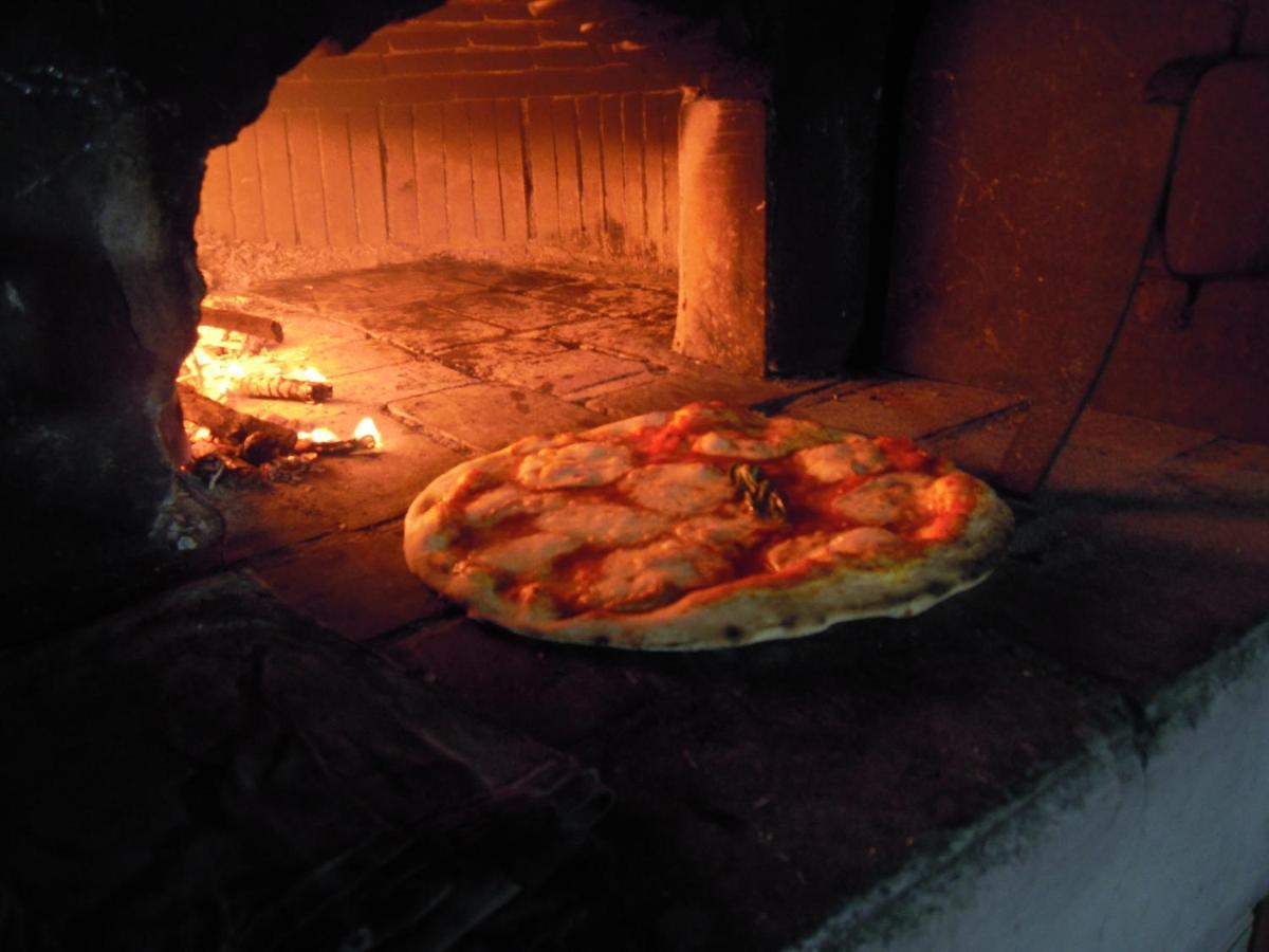Primo Posto Bed & Breakfast Salerno Luaran gambar
