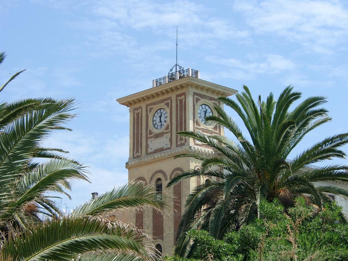 Primo Posto Bed & Breakfast Salerno Luaran gambar