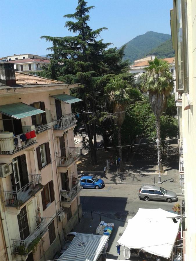 Primo Posto Bed & Breakfast Salerno Luaran gambar