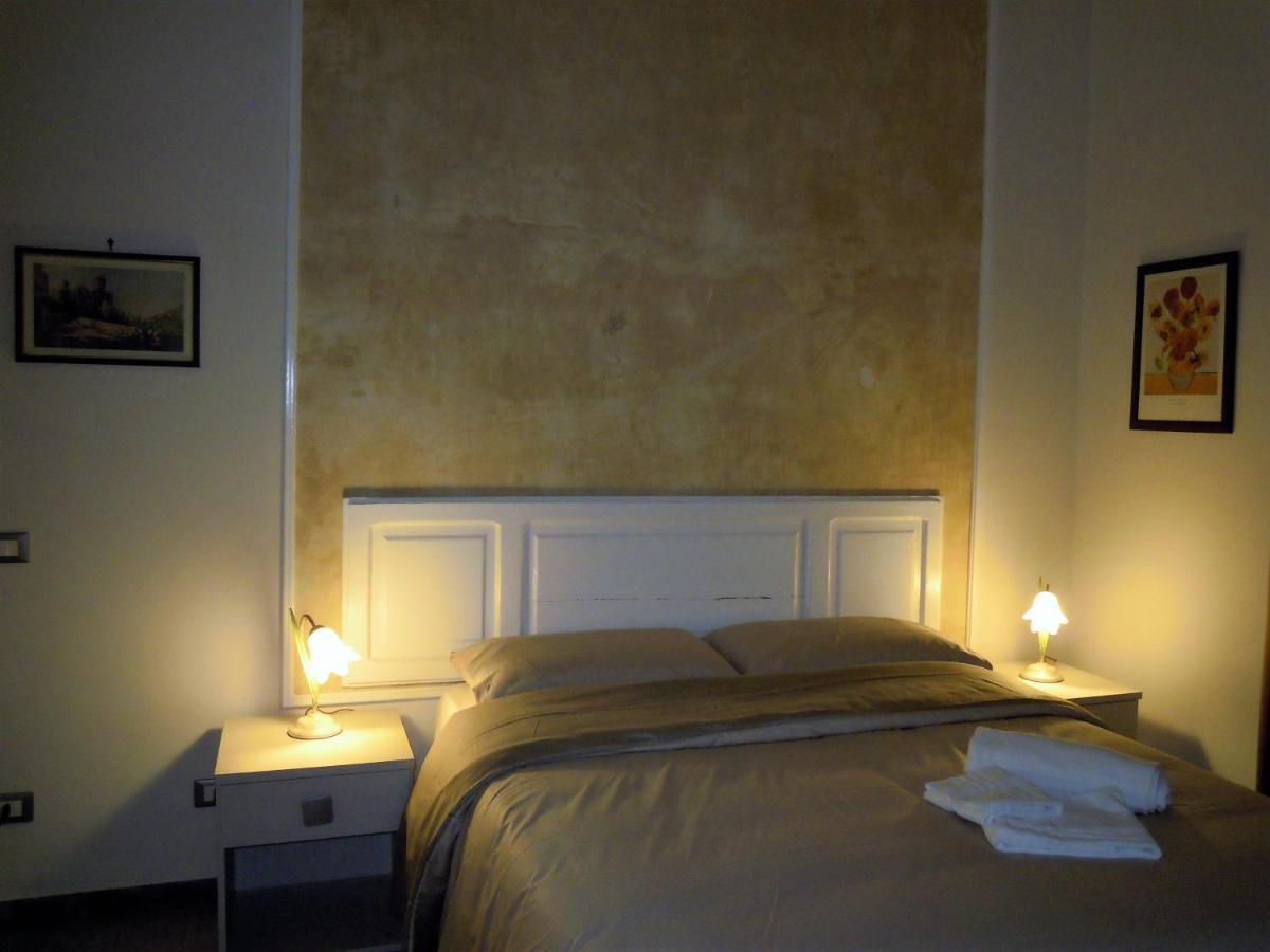 Primo Posto Bed & Breakfast Salerno Luaran gambar