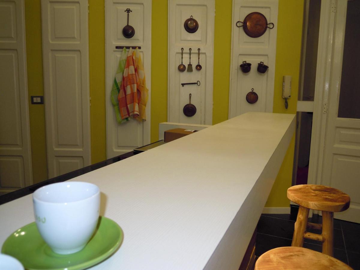 Primo Posto Bed & Breakfast Salerno Luaran gambar