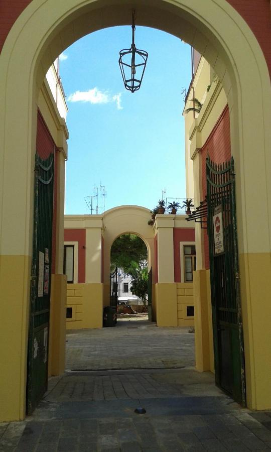 Primo Posto Bed & Breakfast Salerno Luaran gambar