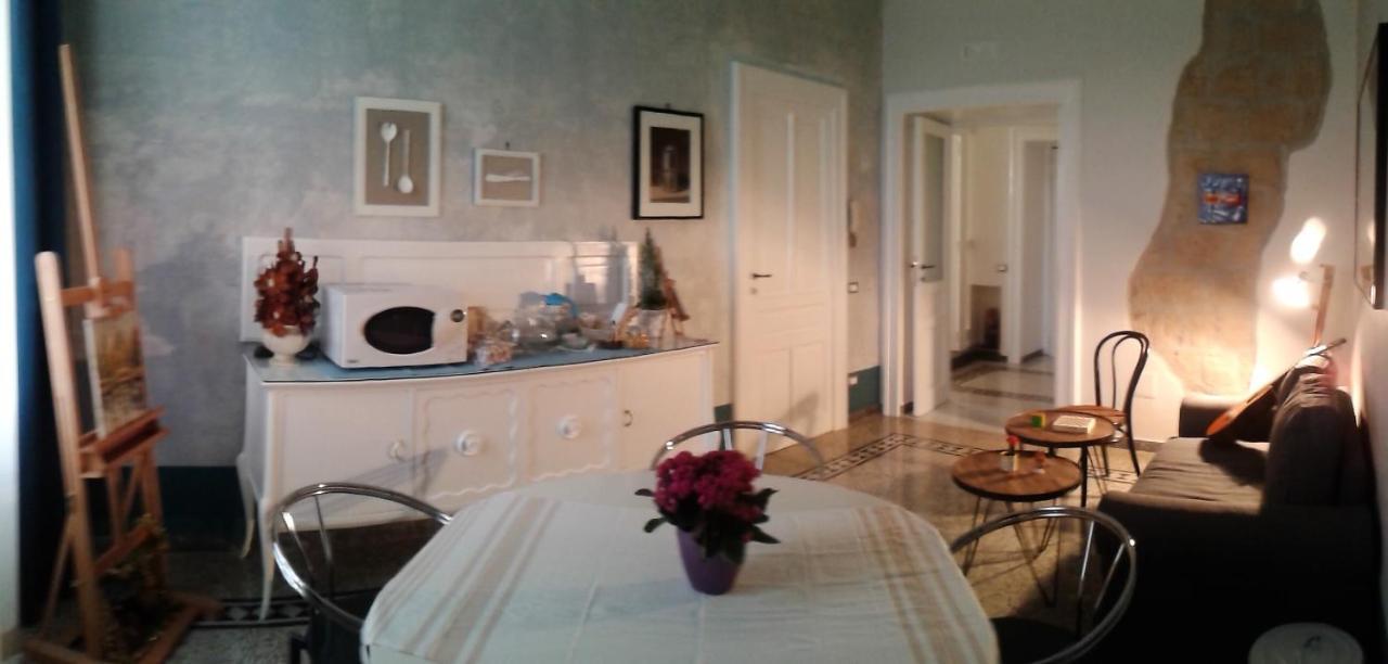 Primo Posto Bed & Breakfast Salerno Luaran gambar