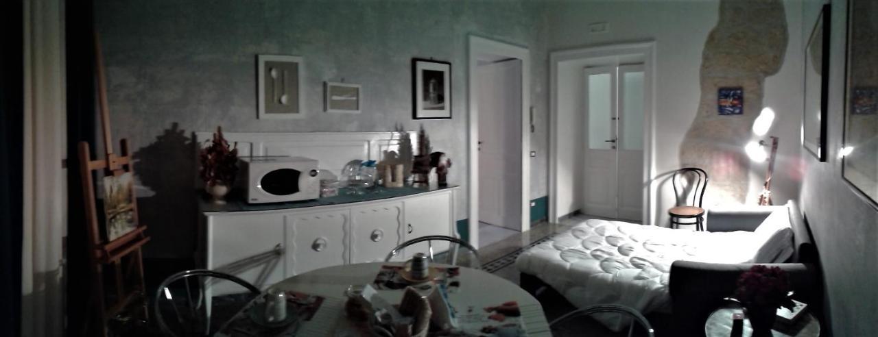 Primo Posto Bed & Breakfast Salerno Luaran gambar